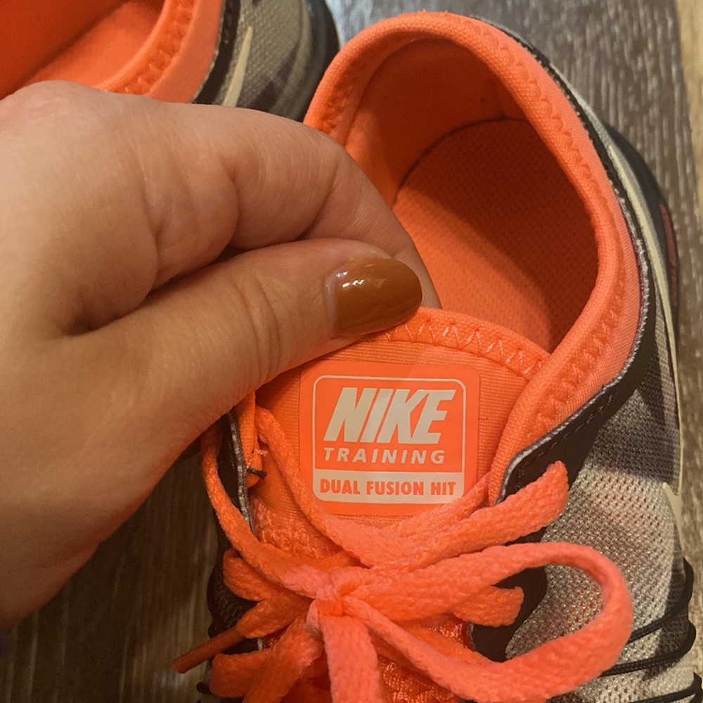Womens Nike Dual Fusion Training Sneakers - Picture 9 of 9
